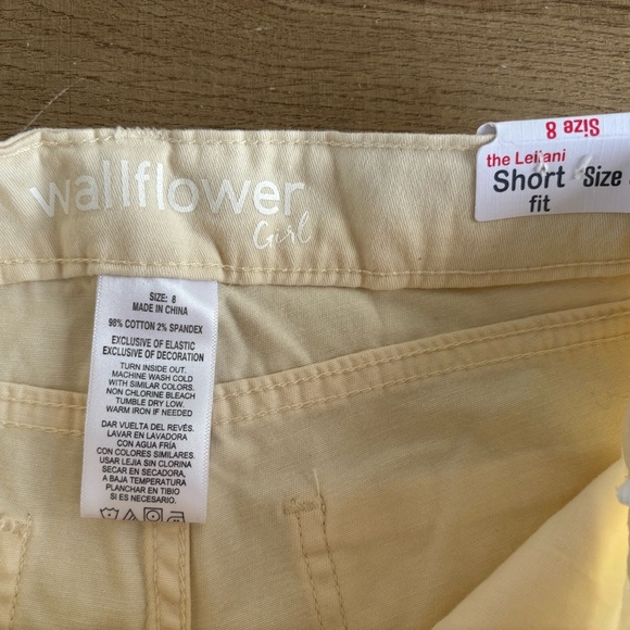 Wallflower Cream and Blue Skorts Floral Summer Style - Picture 4 of 8